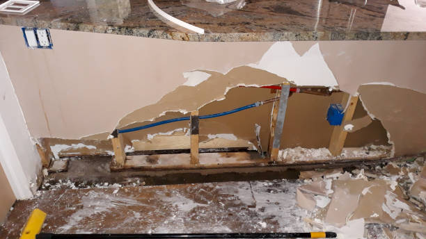 Best Emergency water damage restoration  in Alexandria, LA